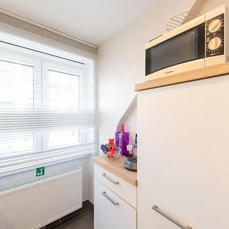 Gem Near Beach, Cleaning Included Apartamento