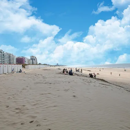 Gem Near Beach, Cleaning Included *